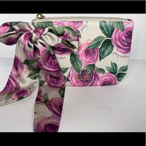 Juicy Couture Pouch